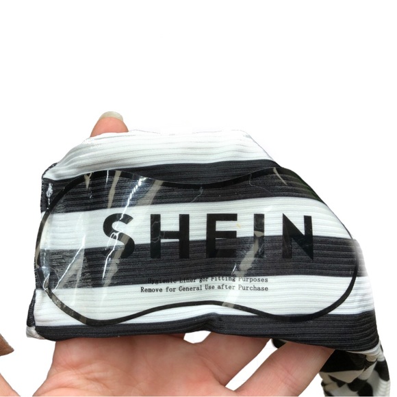SHEIN bikini striped black and white with pads (can be removed) NEW small - Picture 3 of 9